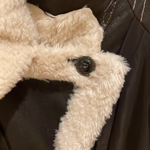 Brown Creenstone Winter Coat (European Brand) - Picture 5 of 15